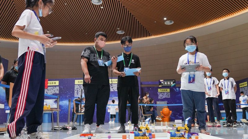 企业数字化平台搭建：十大品牌背后的技术解析
